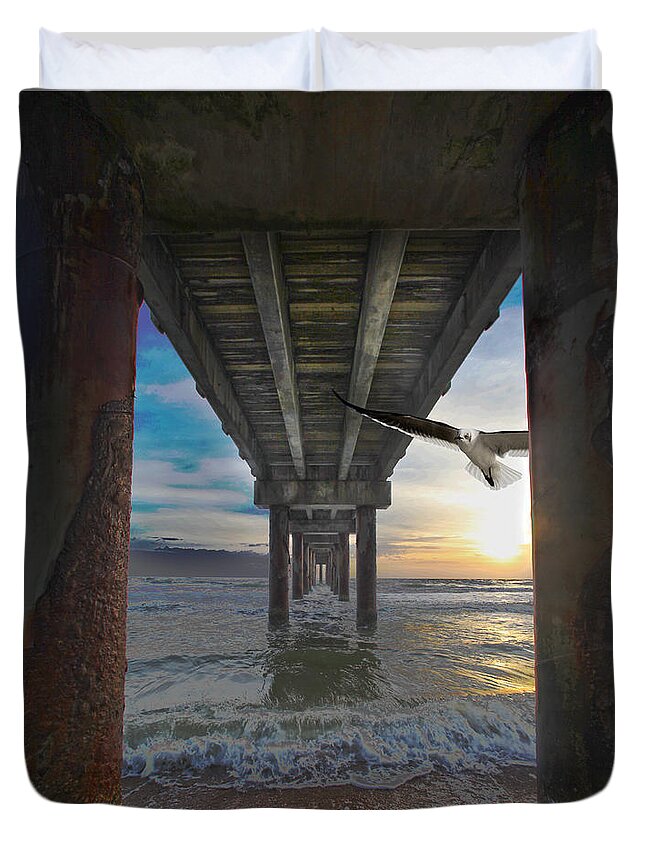 Sun Duvet Cover featuring the photograph Framed by Robert Och