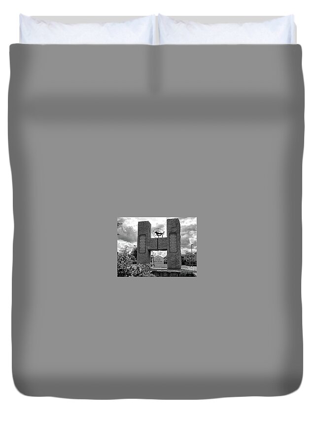 Free Derry Corner Duvet Cover featuring the photograph Free Derry Corner 2 by Nina Ficur Feenan
