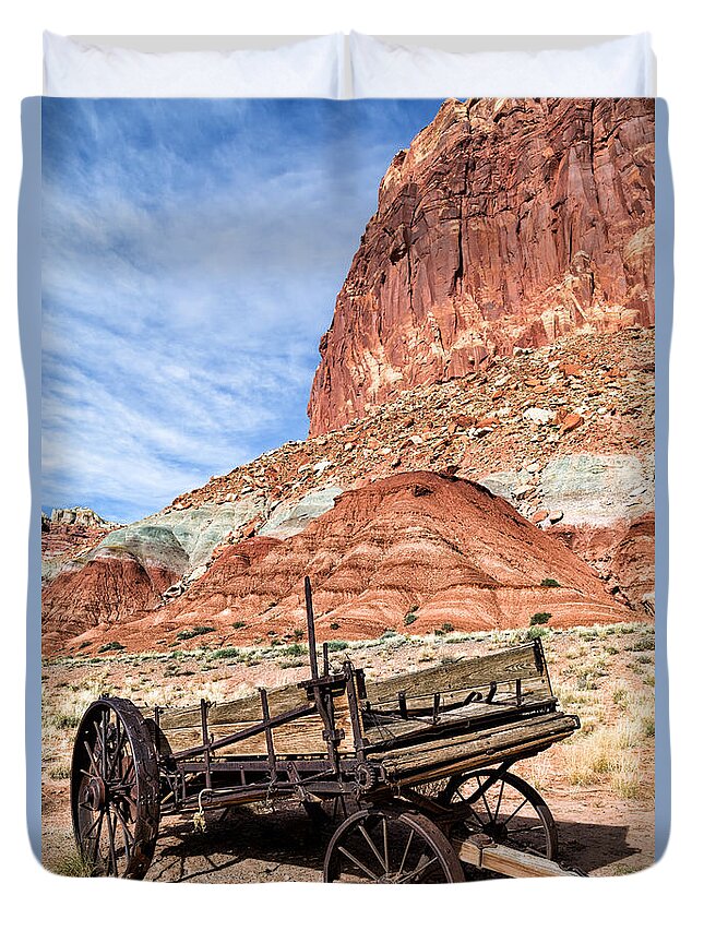 Antique Wagon Duvet Cover featuring the photograph Fruita Wagon by Kathleen Bishop