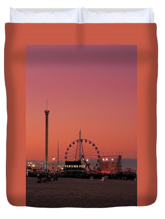 Amusement Parks Duvet Cover featuring the photograph Funtown Pier At Sunset II - Jersey Shore by Angie Tirado