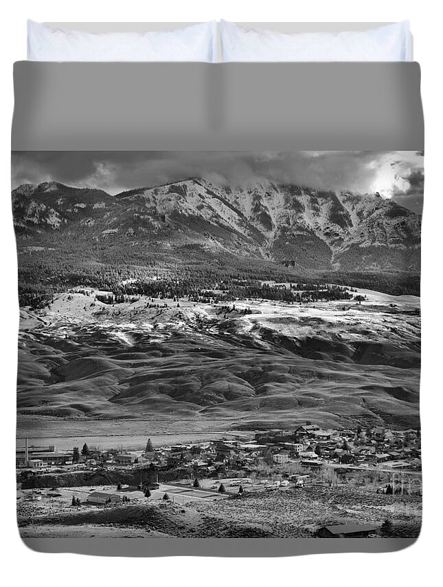 Gardiner Duvet Cover featuring the photograph Gardiner Montana Overlook Black And White by Adam Jewell