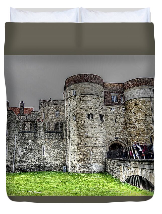 Tower Of London Duvet Cover featuring the photograph Gates to the Tower of London by Karen McKenzie McAdoo