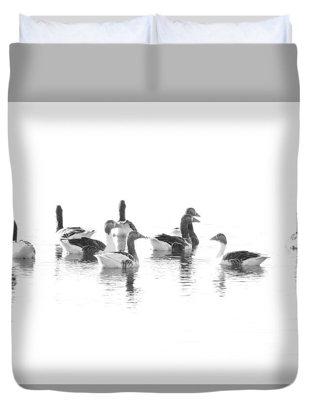 Geese Duvet Cover featuring the photograph Geese by Lynn Bolt