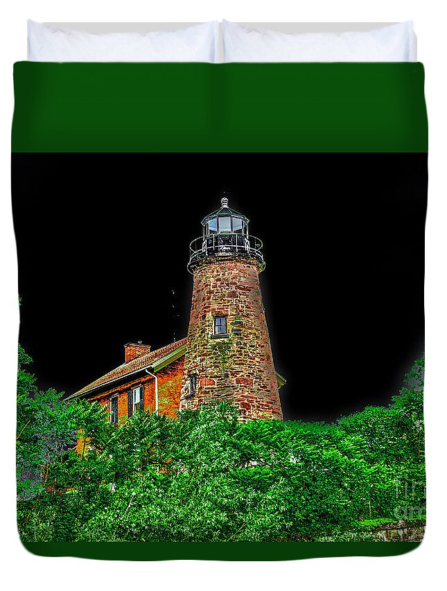 Lighthouse Duvet Cover featuring the photograph Genesee Lighthouse by William Norton