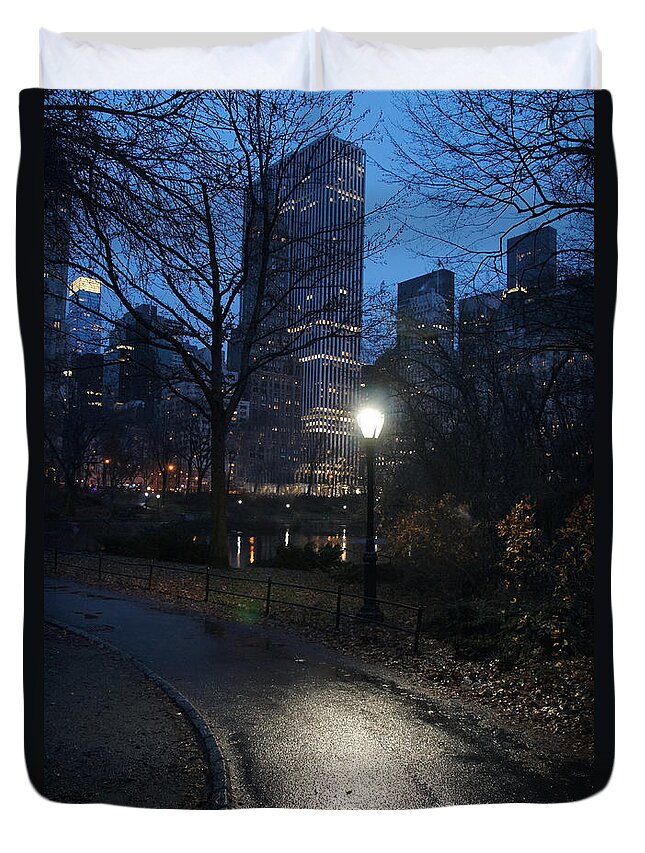 Nyc Central Park Duvet Cover featuring the photograph Getaway by Elena Perelman