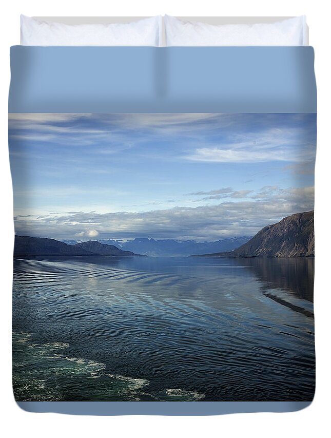 Alaska Duvet Cover featuring the photograph Glacier Bay 7 by Richard J Cassato