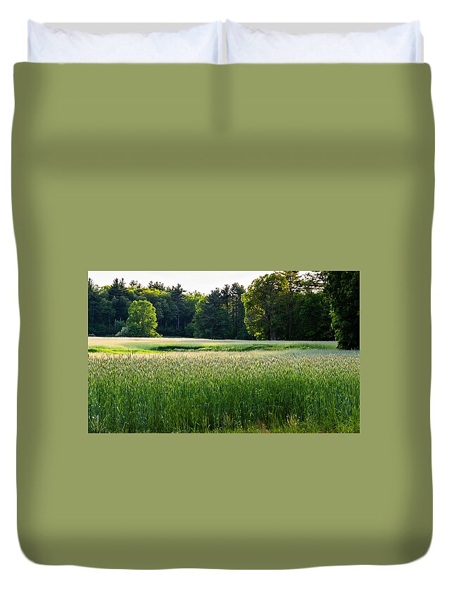 Field Duvet Cover featuring the photograph Glistening Green by Robert McKay Jones