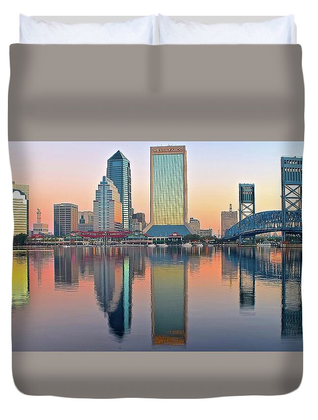 Jacksonville Duvet Cover featuring the photograph Glowing Panoramic Hue by Frozen in Time Fine Art Photography
