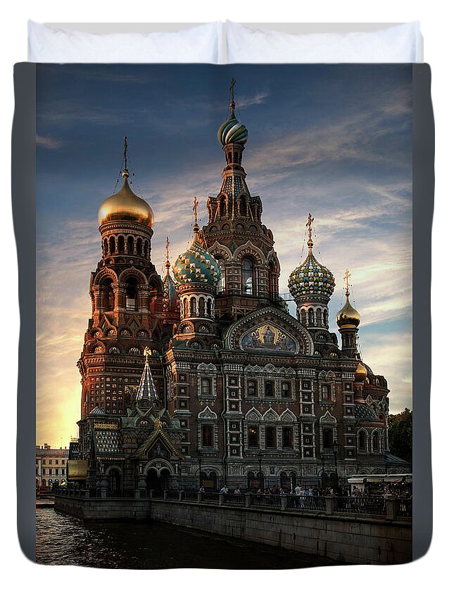 Peterburg Duvet Cover featuring the photograph Golden Church by Jaroslaw Blaminsky