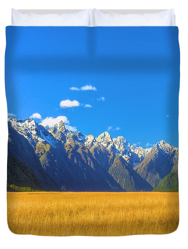 Wheat Duvet Cover featuring the photograph Golden Sea by Peter Kennett