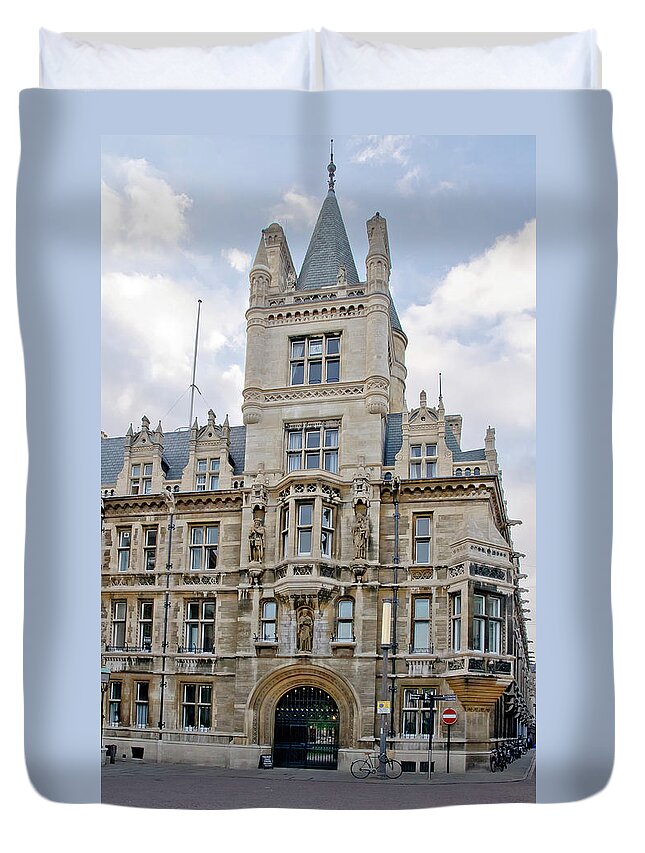 Gonville And Caius College Duvet Cover featuring the photograph Gonville and Caius College. Cambridge. by Elena Perelman