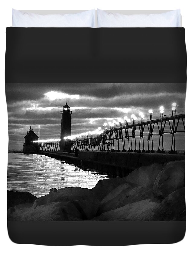 Evening Duvet Cover featuring the photograph Grand Haven Lighthouse Evening B W by David T Wilkinson