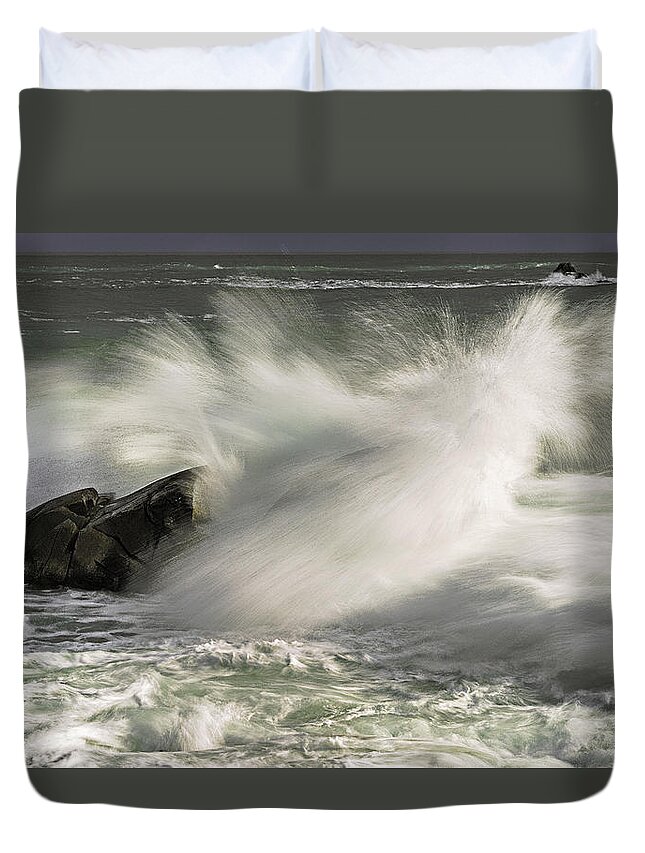Grandiose Surf At Quoddy Head State Park Duvet Cover featuring the photograph Grandiose Surf at Quoddy Head State Park by Marty Saccone