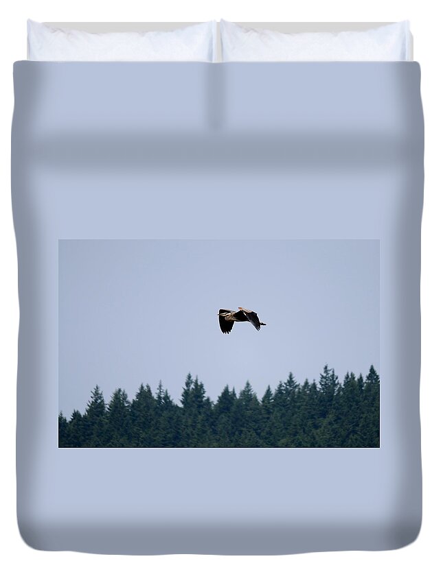 Great Blue Heron Duvet Cover featuring the photograph Great Blue Heron - 14 by Christy Pooschke