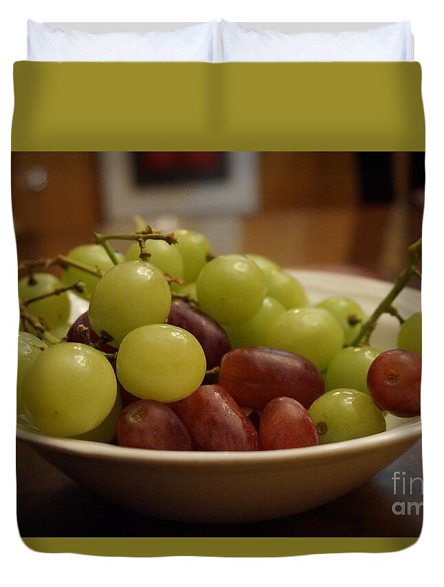 Grapes Duvet Cover featuring the photograph Green And Red Grapes by Maxine Billings
