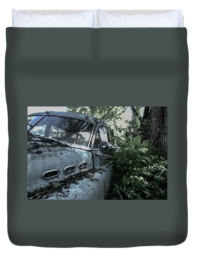 Antique Auto Duvet Cover featuring the photograph Green Buick #3 by Kristine Hinrichs