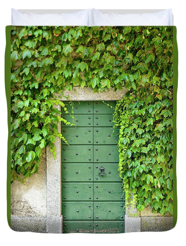 Architecture Duvet Cover featuring the photograph Green door and Ivy by Oscar Gutierrez