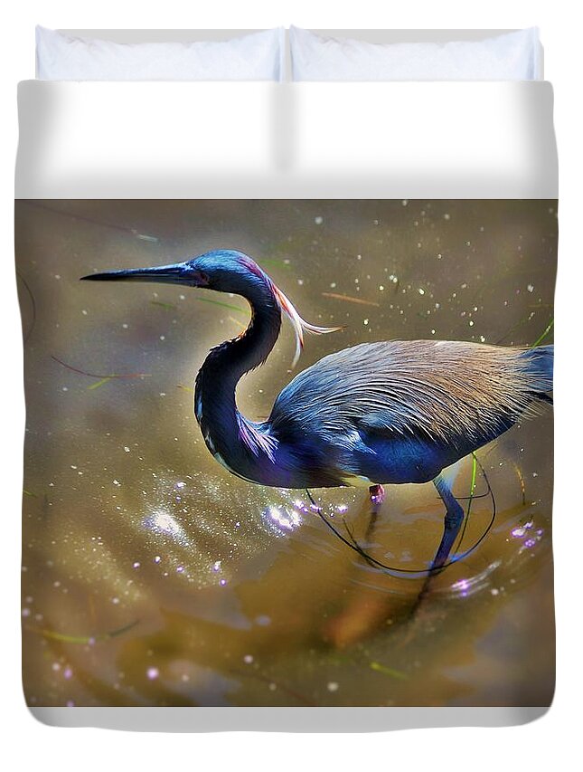  Duvet Cover featuring the photograph Green Heron by Stoney Lawrentz