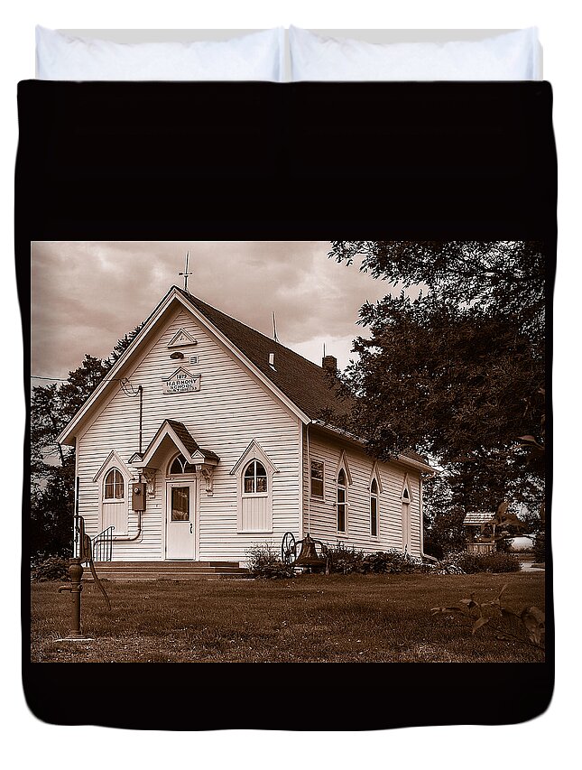 Country Schoolhouse Duvet Cover featuring the photograph Harmony School by Ed Peterson