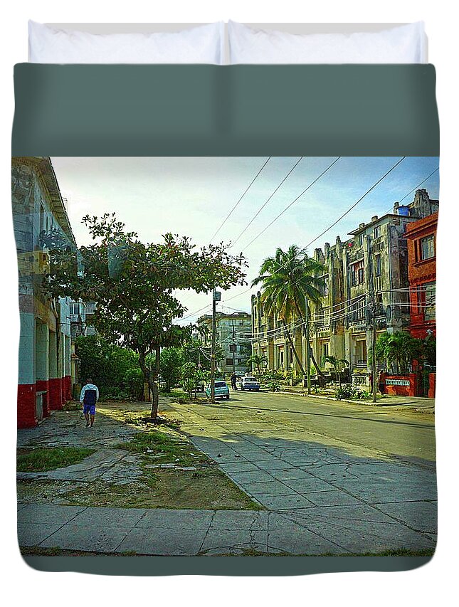 Havana Duvet Cover featuring the photograph Havana-23 by Rezzan Erguvan-Onal