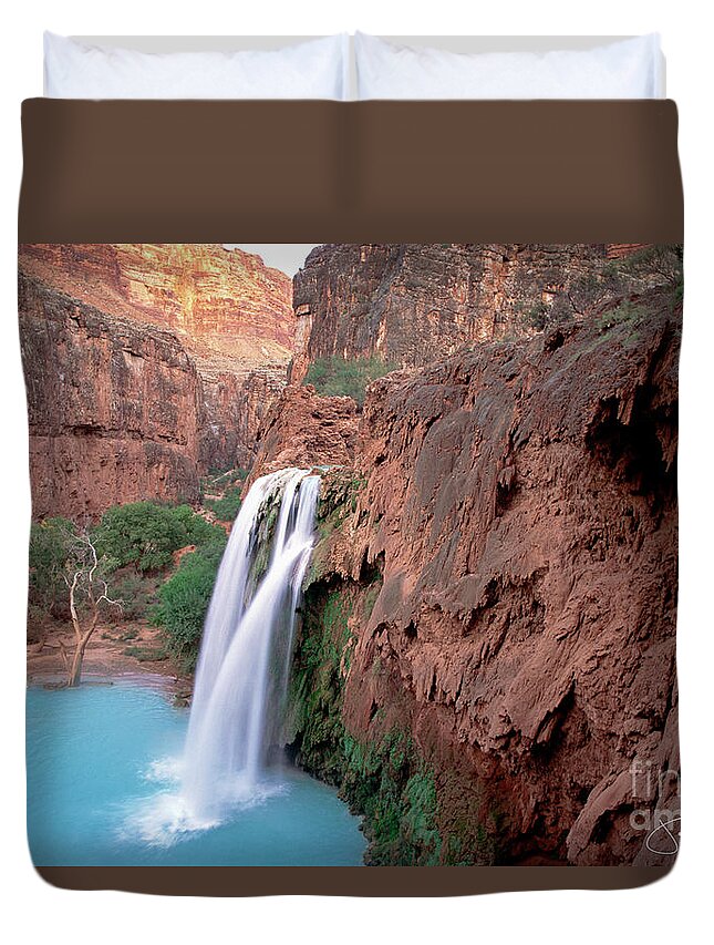 Waterfalls Duvet Cover featuring the photograph Havasu Falls by Joanne West