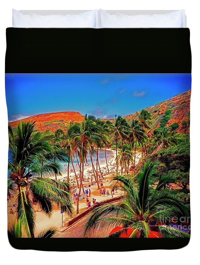 Hawaiian Duvet Cover featuring the photograph Hawaiian Islands Hanauma State park, Beach and underwater park by Tom Jelen