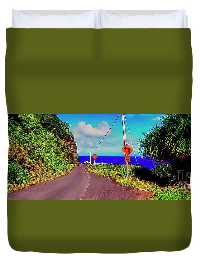 Hawaiian Duvet Cover featuring the photograph  Hawaiian mountian road by Tom Jelen
