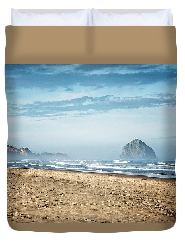 Oregon Coast Duvet Cover featuring the photograph Haystack Rock Pacific City by Tom Singleton