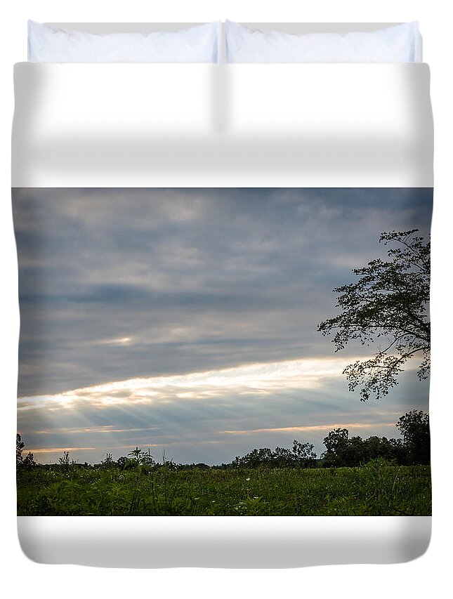 Sky Duvet Cover featuring the photograph Heavenly Rays by Holden The Moment