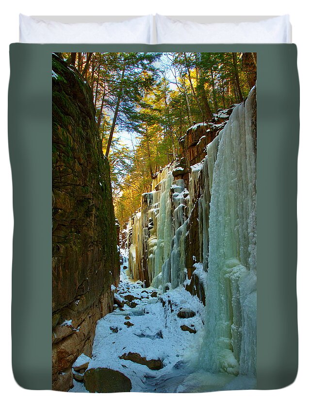 Landscape Duvet Cover featuring the photograph Ice At The Flume by Harry Moulton