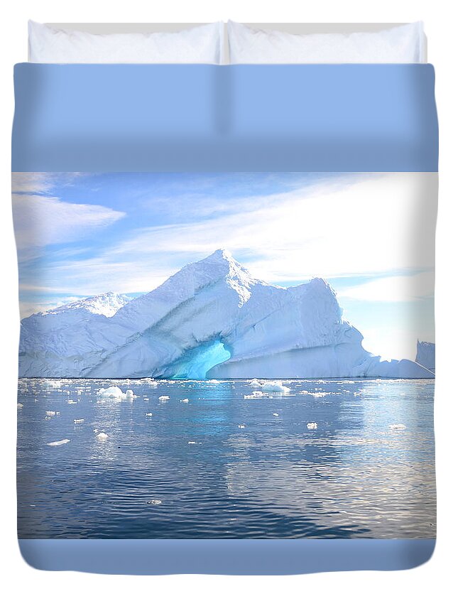 Ice Duvet Cover featuring the photograph Iceberg by Harry Coburn