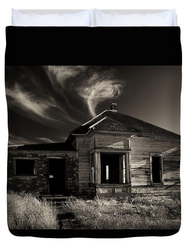 Ruin Duvet Cover featuring the photograph In Ruin by Michael Dawson