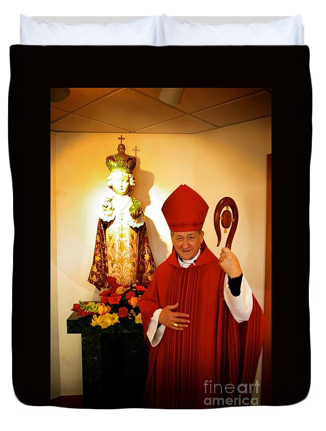 Frank-j-casella Duvet Cover featuring the photograph Infant Jesus and the Archbishop by Frank J Casella