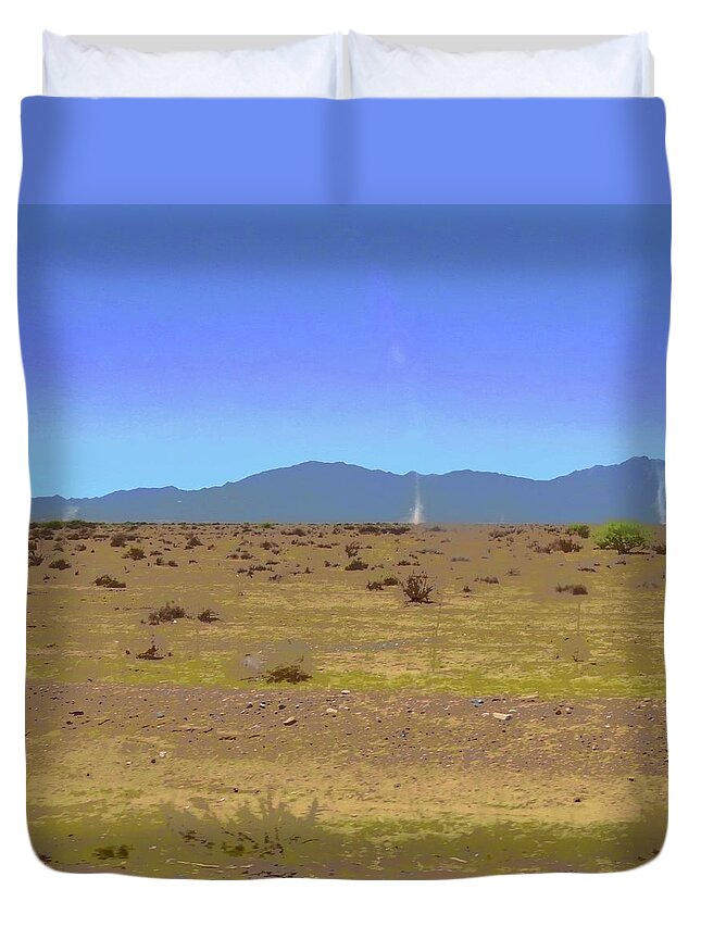 Arizona Duvet Cover featuring the photograph Invitation to the Dance by Judy Kennedy