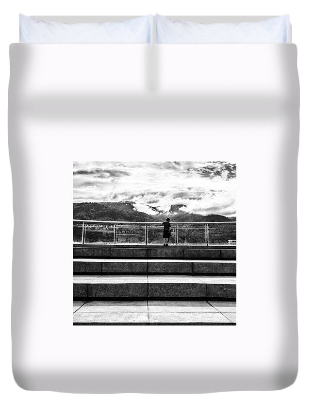 Mountains Duvet Cover featuring the photograph It's A Big World Out There by Aleck Cartwright