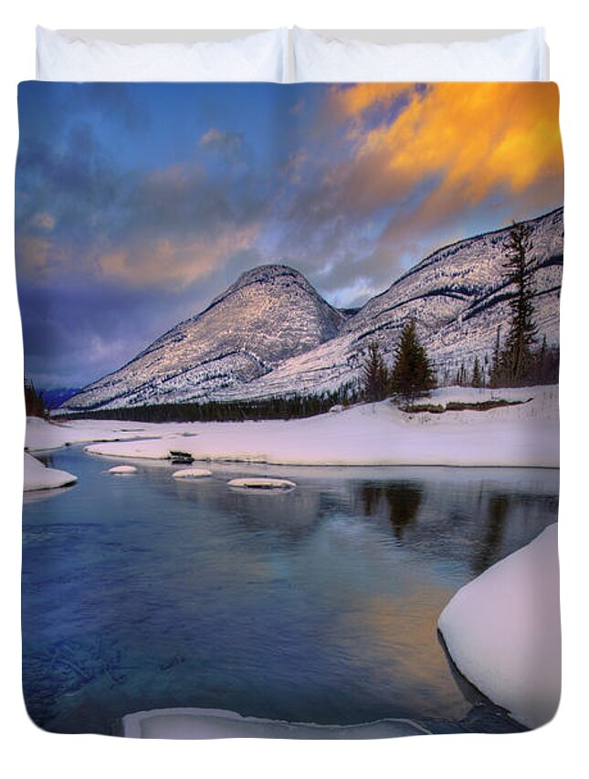 Jasper Duvet Cover featuring the photograph Jasper in the Winter by Dan Jurak