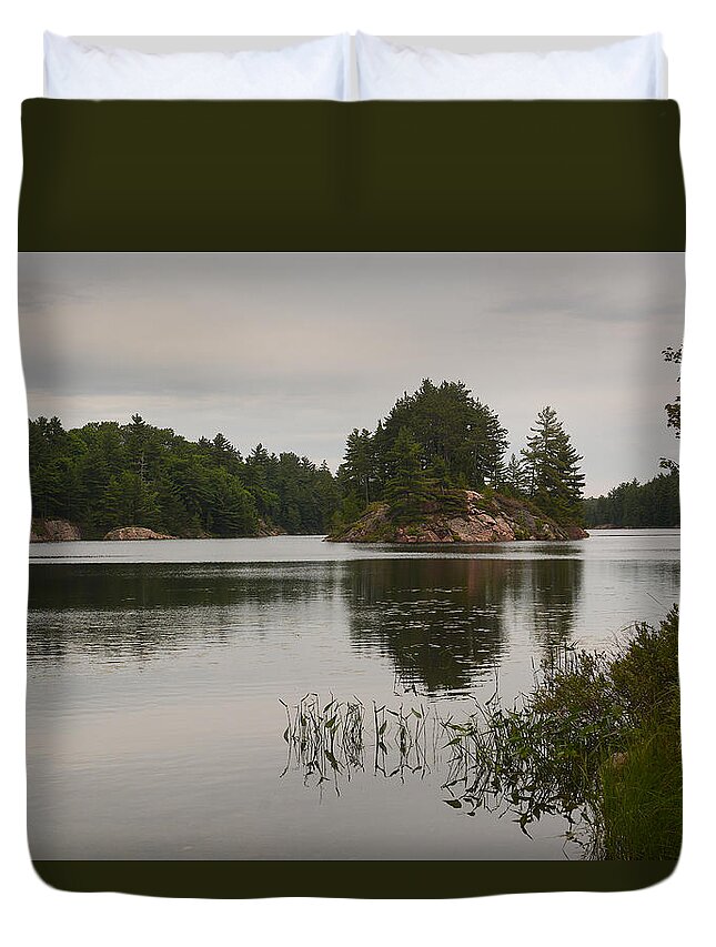 Killarney Provincial Park Duvet Cover featuring the photograph Killarney-Carlyle Lake by Steve Somerville