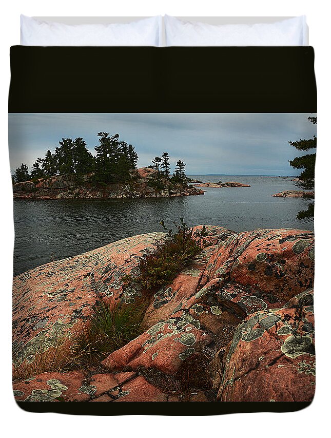 Killarney Provincial Park Duvet Cover featuring the photograph Killarney Chikanishing Trail-1 by Steve Somerville