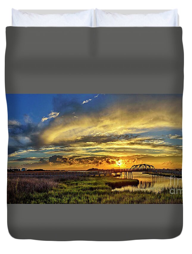 Topsail Island Duvet Cover featuring the photograph Kingdom by DJA Images