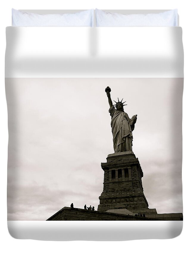 Icon Duvet Cover featuring the photograph Lady Liberty by Mark Nowoslawski