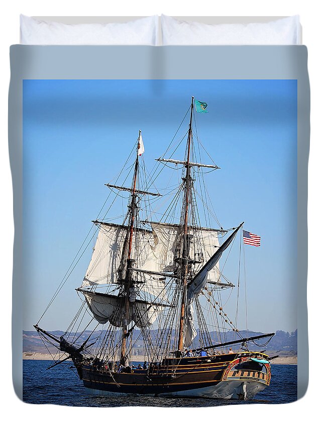 Tall Duvet Cover featuring the photograph Lady Washington I by Deana Glenz