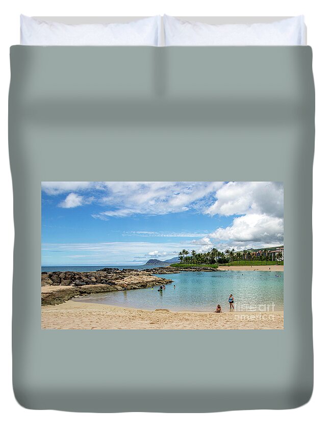 Man Made Disney Aluani Oahu Ocean Duvet Cover featuring the photograph Lagoon by Shawn MacMeekin