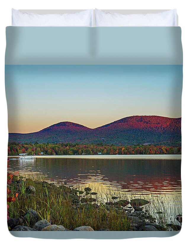 Lake Duvet Cover featuring the photograph Lake Cruise by Alana Ranney