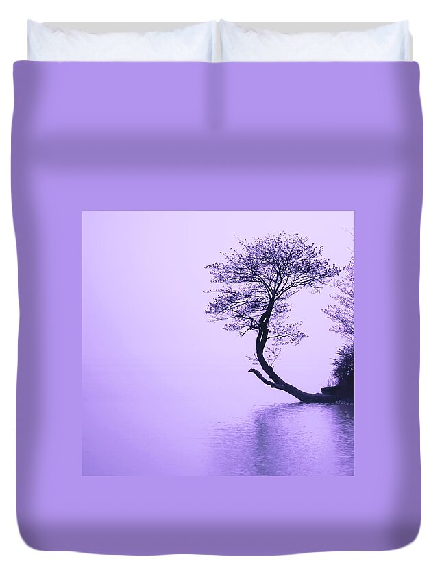 Tree Duvet Cover featuring the photograph Lake Nymph by Jeff Cooper