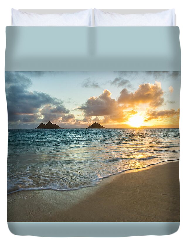 Aqua Duvet Cover featuring the photograph Lanikai Beach Sunrise 2 by Leigh Anne Meeks