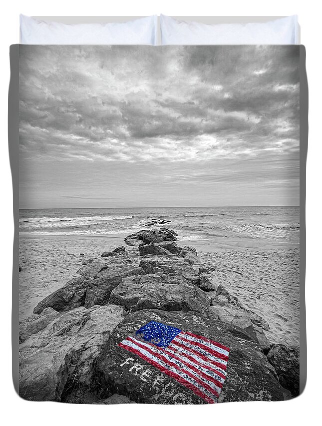 Lashley Duvet Cover featuring the photograph Lashley Beach Freedom by Robert Seifert