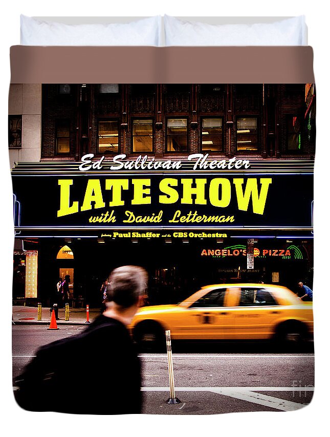 Late Show Duvet Cover featuring the photograph Late Show by RicharD Murphy