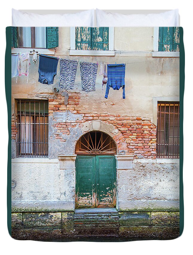Venice Duvet Cover featuring the photograph Laundy Hangs in Venice by W Chris Fooshee