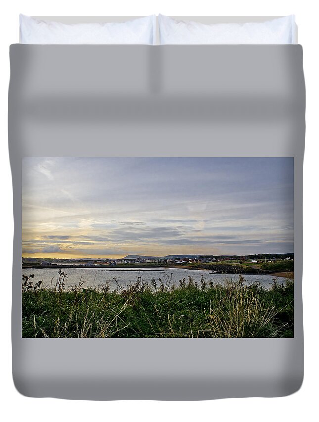 Evening Landscape Duvet Cover featuring the photograph Leading to the Twilight. by Elena Perelman