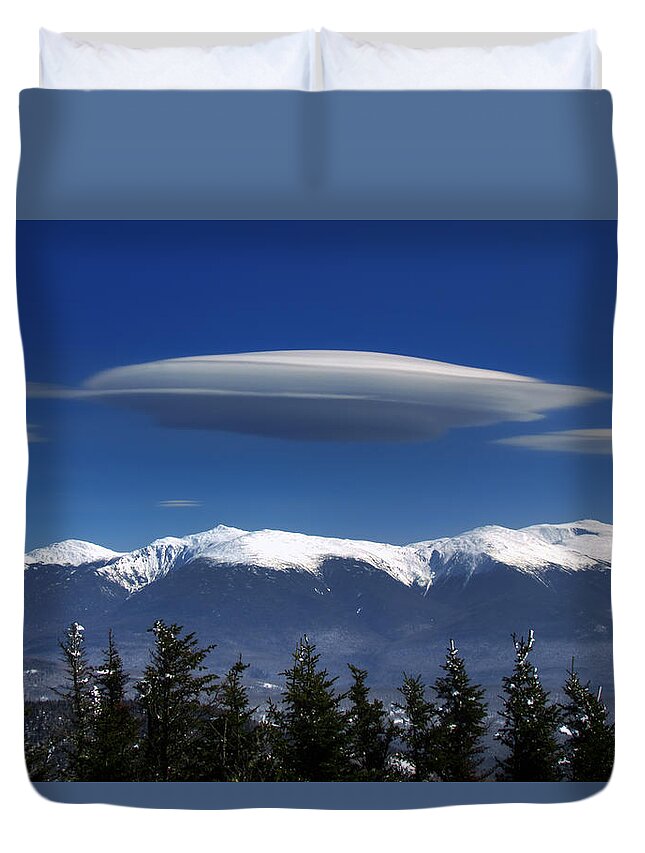 Lenticular Duvet Cover featuring the photograph Lenticulars over Mount Washington by White Mountain Images